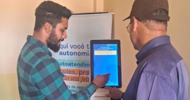 Autoatendimento da Águas de Diamantino facilita acesso a serviços em Deciolândia