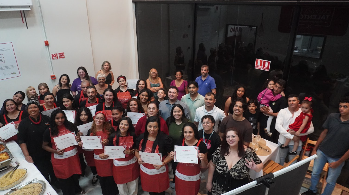 Águas de Sorriso encerra turma 2025 do Projeto Cozinha de Talentos e celebra trajetória da iniciativa no município