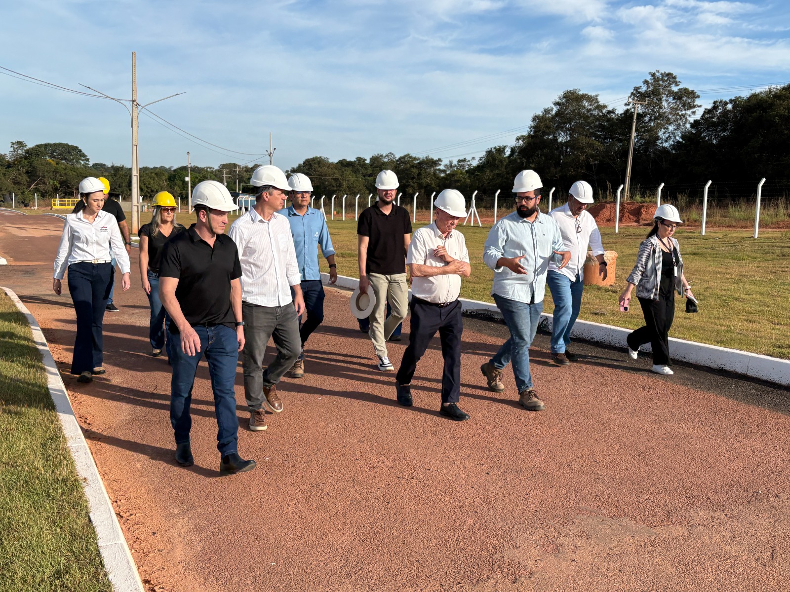 Águas de Sinop recebe visita do prefeito Roberto Dorner e da AGER na Estação de Tratamento de Esgoto Teles Pires